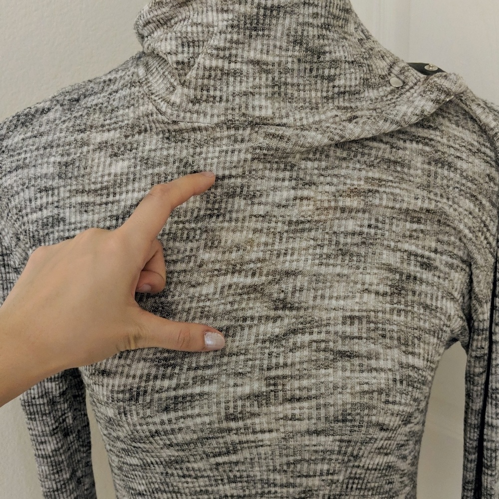 Anthropologie Snap Neck Ribbed Pullover - Picture 4 of 4